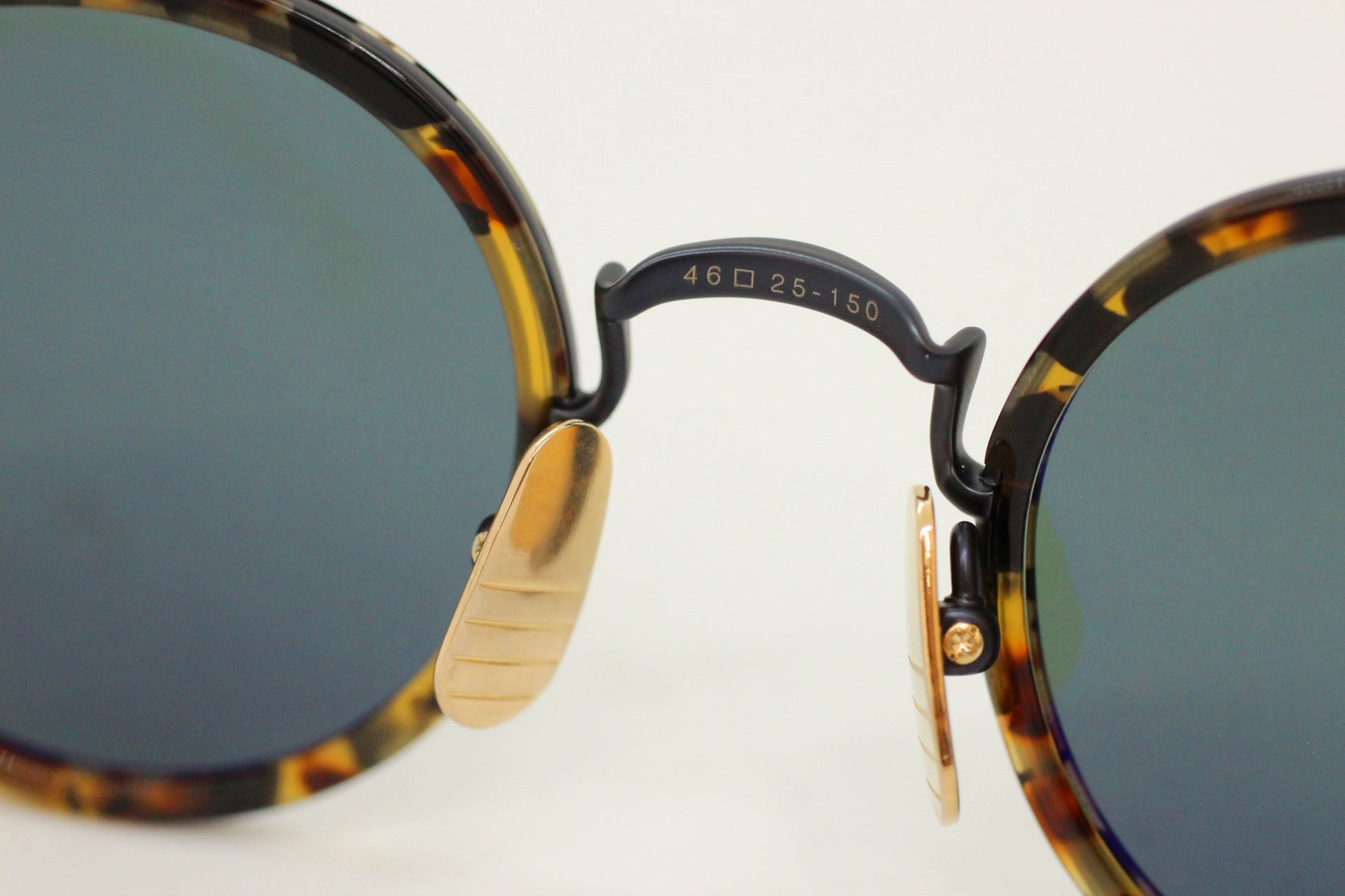 THOM BROWNE(トムブラウン) TBX906 - 46 - 02 TKT - NVY(Tokyo Tortoise - Matte Navy)サングラス JAPAN - 安心保証・業界最安値の販売 福助